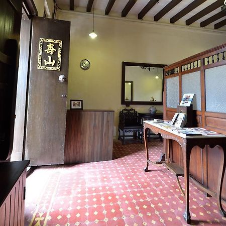 Yong Yi Yuen Guesthouse George Town Eksteriør billede